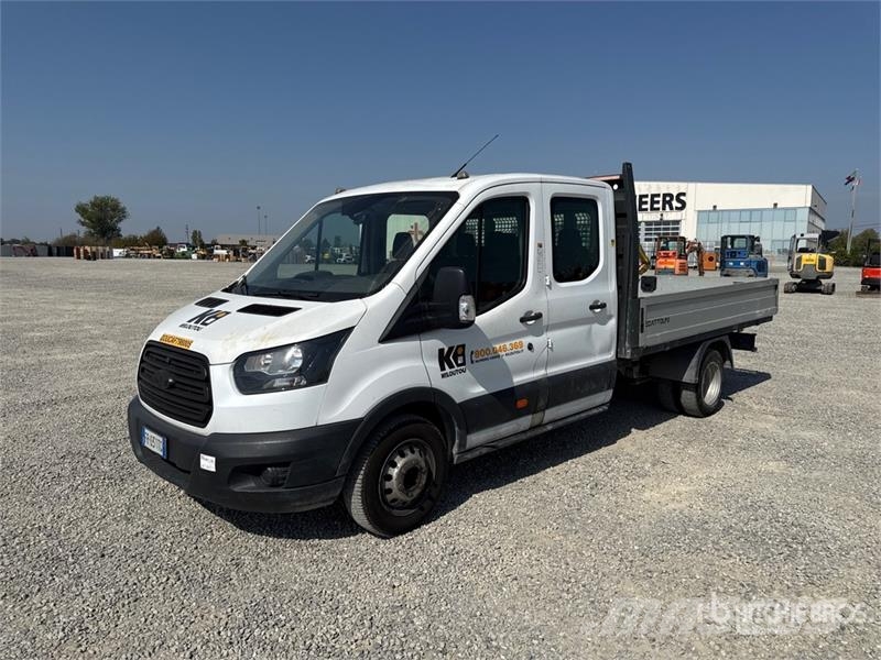 Ford Transit Crew Cab Flatbed Truck Valníky/Sklápěcí bočnice