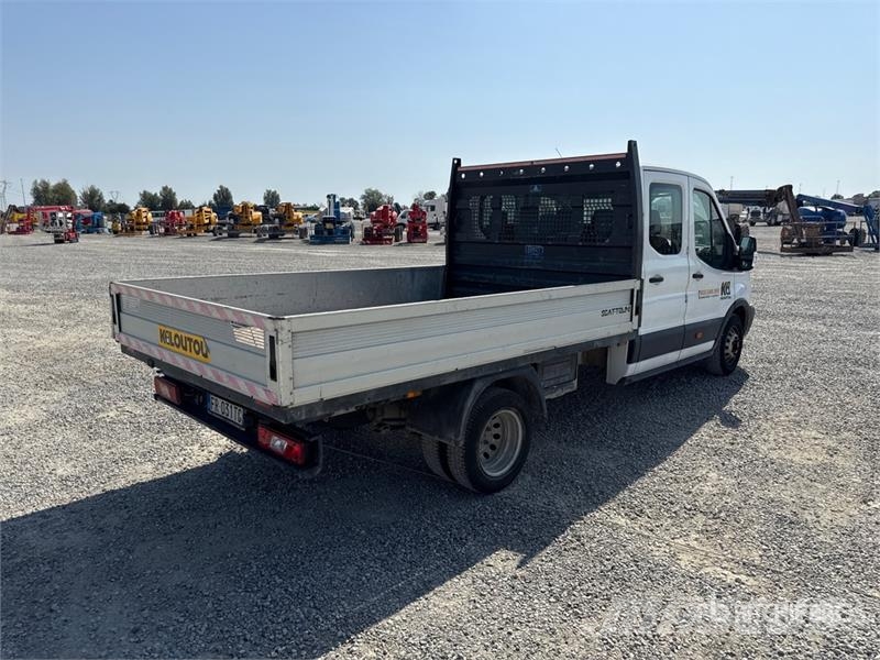 Ford Transit Crew Cab Flatbed Truck Valníky/Sklápěcí bočnice