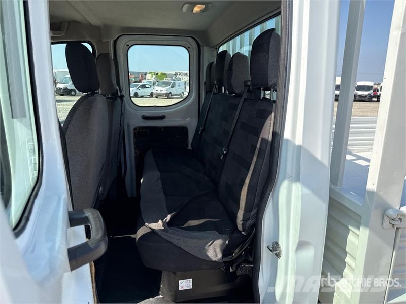 Ford Transit Crew Cab Flatbed Truck Kamioni sa otvorenim sandukom