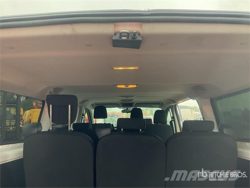 Ford Transit Custom 2.0 TDCI 77 KW 320 Kombi Trend L2H1 Gesloten bedrijfswagens