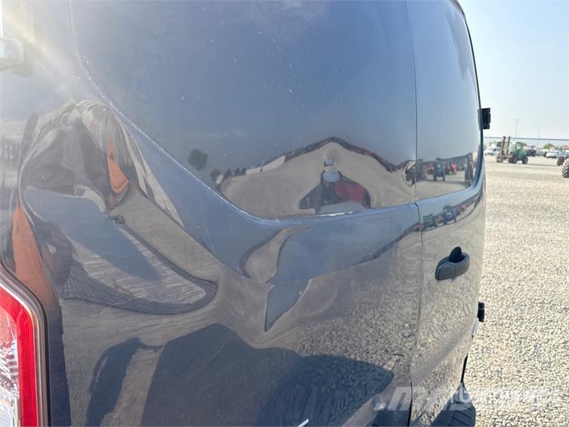 Ford Transit CUSTOM TREND 2.0 TDCI Van Truck Bakwagens met gesloten opbouw