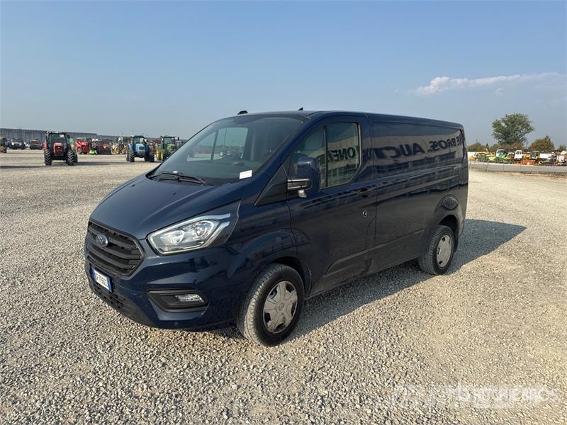 Ford Transit CUSTOM TREND 2.0 TDCI Van Truck Bakwagens met gesloten opbouw