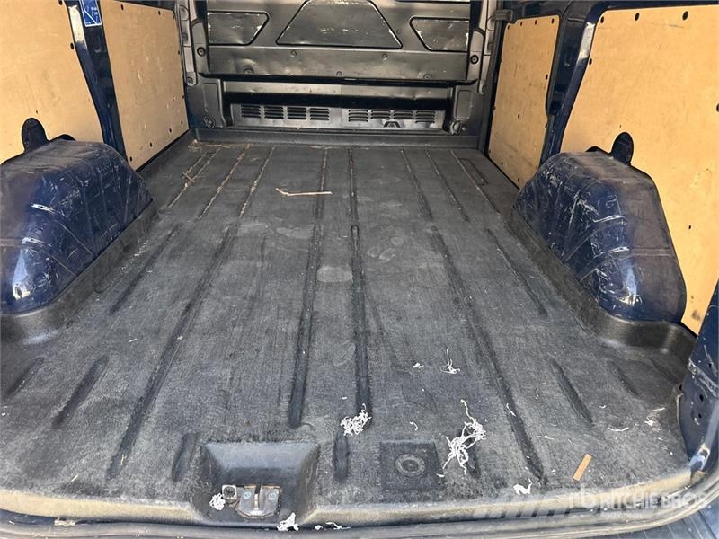 Ford Transit CUSTOM TREND 2.0 TDCI Van Truck Bakwagens met gesloten opbouw