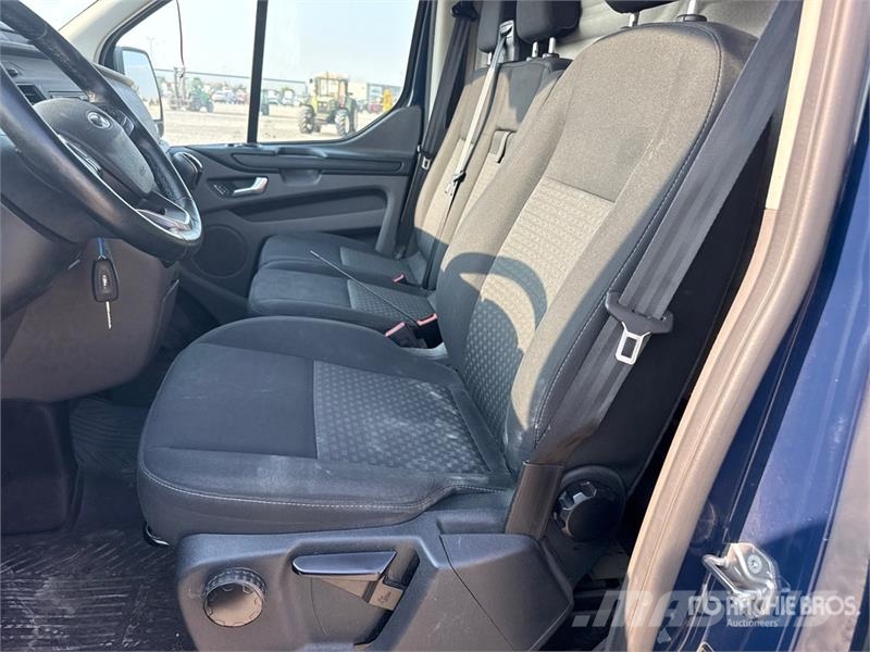 Ford Transit CUSTOM TREND 2.0 TDCI Van Truck Bakwagens met gesloten opbouw