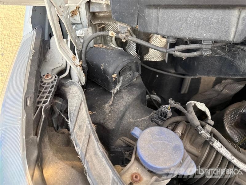 Ford Transit Van Truck Kofferaufbau