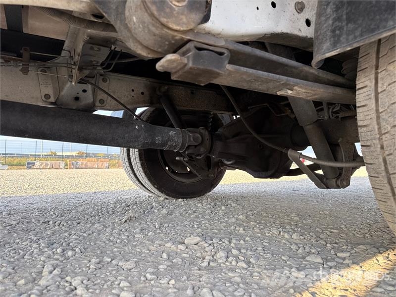 Ford Transit Van Truck Kofferaufbau