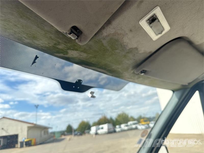 Ford Transit Vehicule Utilitaire Cargo Van Furgões