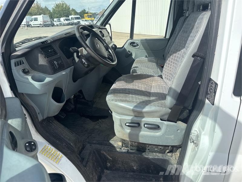 Ford Transit Vehicule Utilitaire Cargo Van Furgões