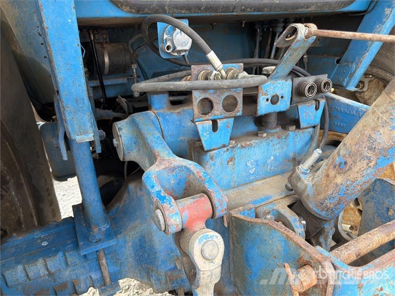 Ford TW 20 4WD Tractor Traktori