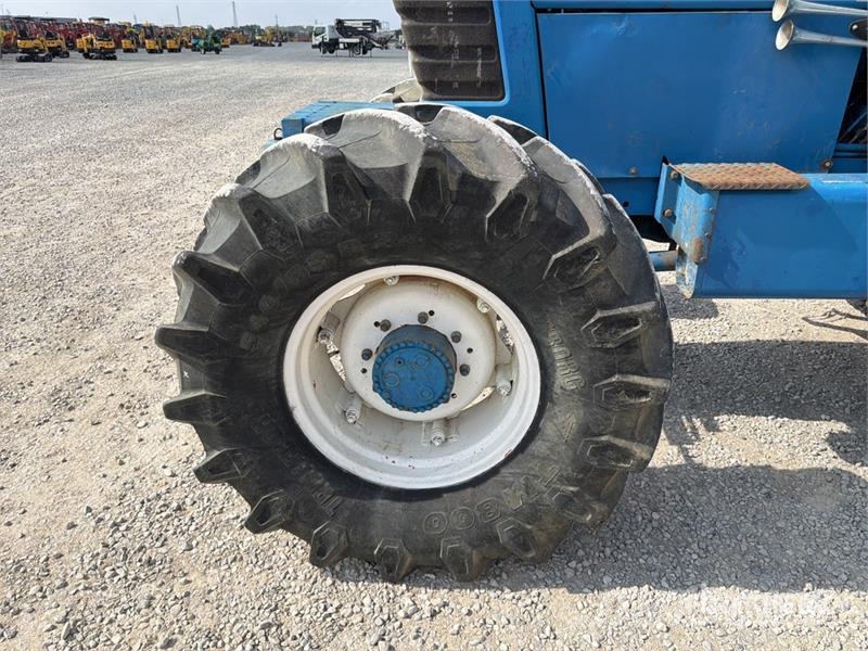 Ford TW 20 4WD Tractor Traktori
