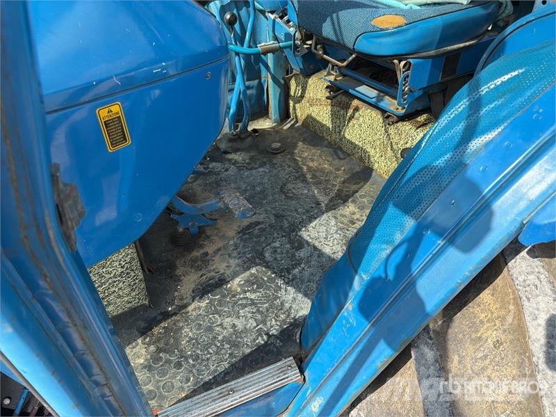 Ford TW 20 4WD Tractor Traktori