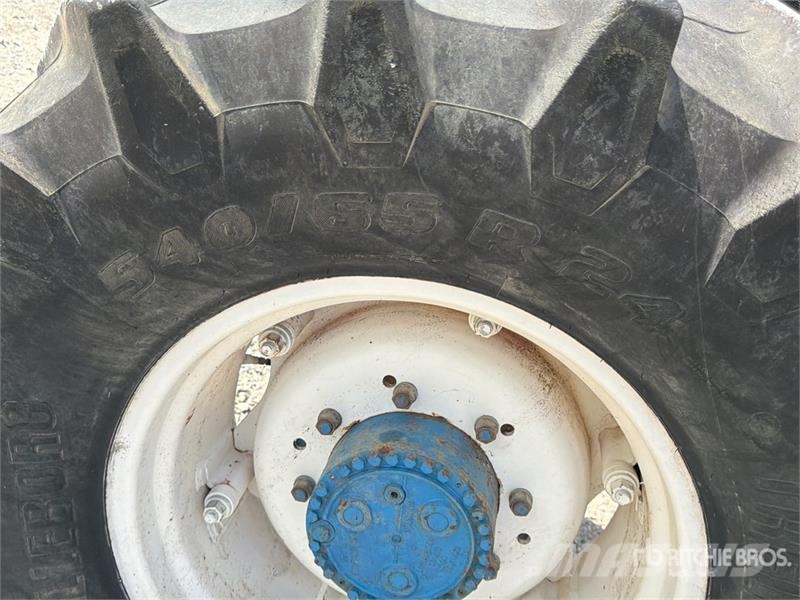 Ford TW 20 4WD Tractor Traktori