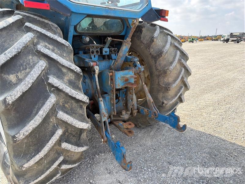 Ford TW 20 4WD Tractor Traktori