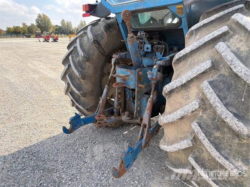 Ford TW 20 4WD Tractor Traktori