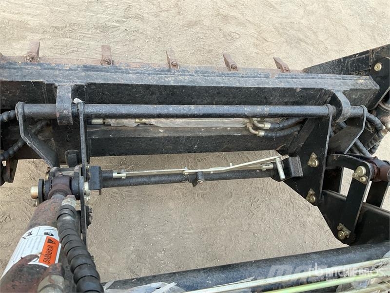 Foton Lovol Estate 300 4WD Tractor C/W Front Loader & Bu Traktorer