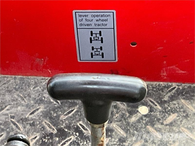 Foton Lovol Estate 300 4WD Tractor C/W Front Loader & Bu Traktorer