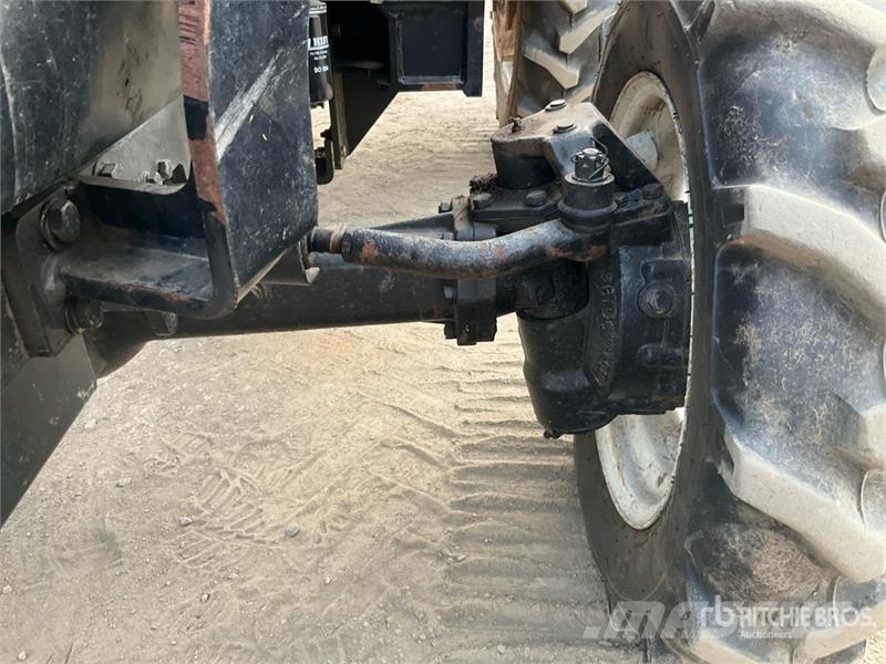 Foton Lovol Estate 300 4WD Tractor C/W Front Loader & Bu Traktorer