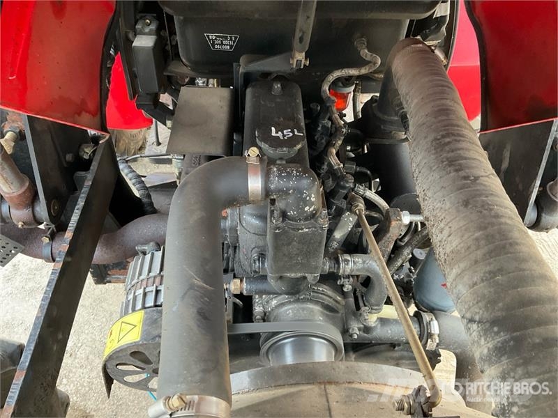Foton Lovol Estate 300 4WD Tractor C/W Front Loader & Bu Traktorer