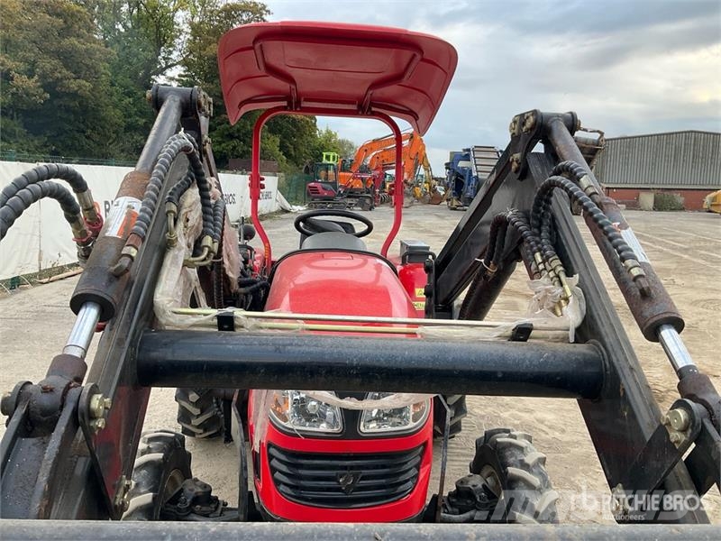 Foton Lovol Estate 300 4WD Tractor C/W Front Loader & Bu Traktorer