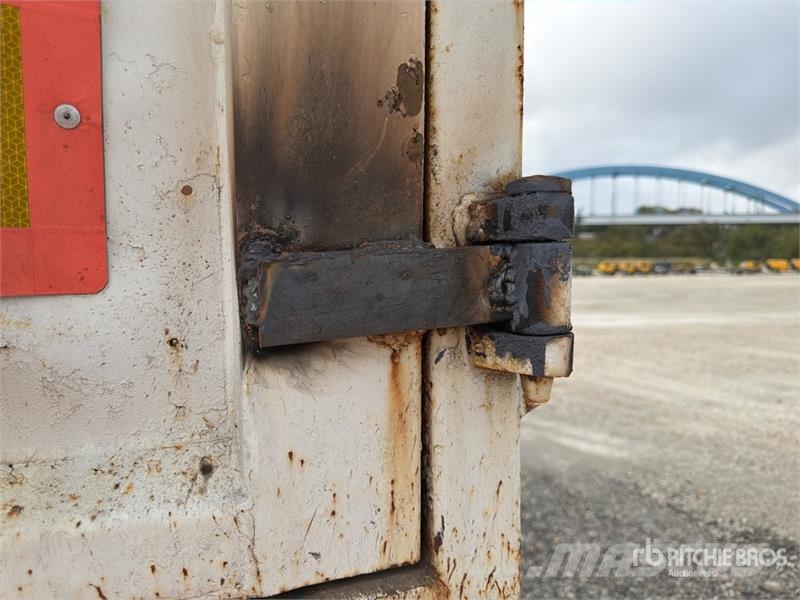 Fruehauf DF33C12NLA T/A Semi-Remorque Benne 2 Essieux End D Bañera