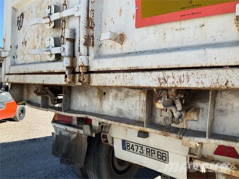 Fruehauf DF33C12NLA T/A Semi-Remorque Benne 2 Essieux End D Remorque benne