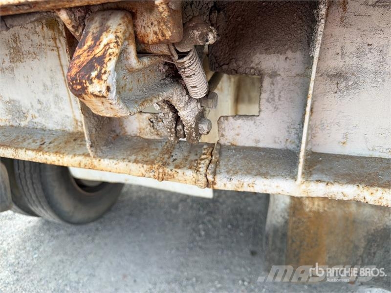Fruehauf DF33C12NLA T/A Semi-Remorque Benne 2 Essieux End D Bañera