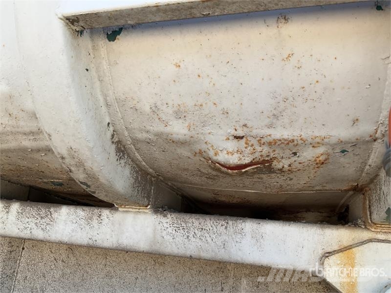 Fruehauf DF33C12NLA T/A Semi-Remorque Benne 2 Essieux End D Remorque benne