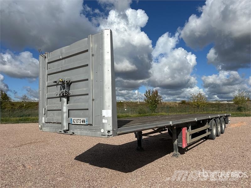 Fruehauf Tx34 13.60 m Tri/A Semi Remorque Plateau 3 Essieux Remorque ridelle
