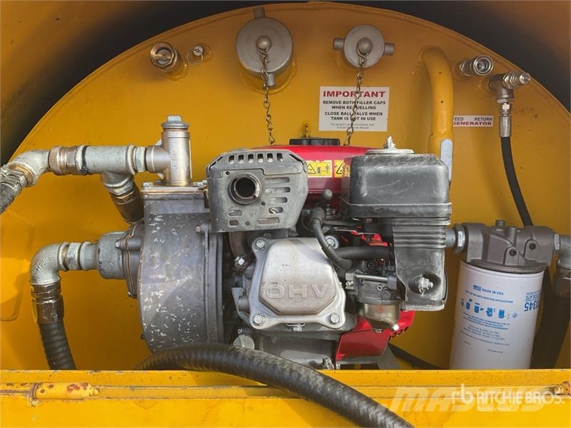 Fuel Proof 2000 L Trailer Mounted Steel Diesel Ta Serbatoi per carburante e additivi