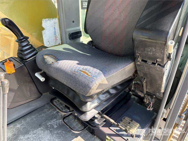 Furukawa 740LS Tracked Excavator Rupsgraafmachines
