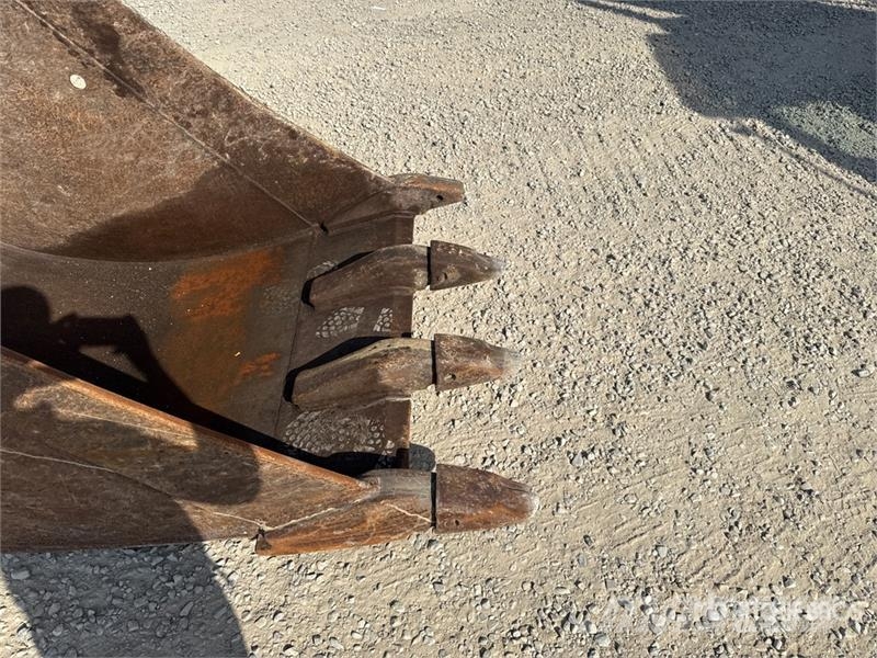 Furukawa 740LS Tracked Excavator Rupsgraafmachines