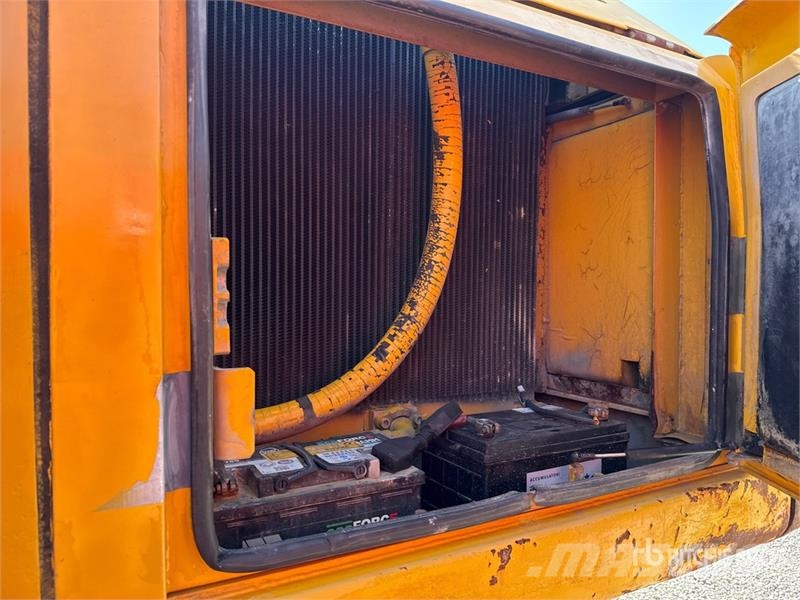Furukawa 740LS Tracked Excavator Rupsgraafmachines