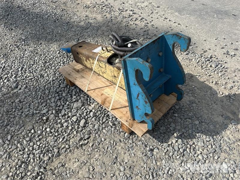 Furukawa F3 Hydraulic Breaker Čekići