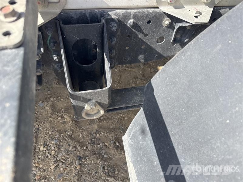 Fuso Canter 3C15 4x2 Camion Benne Dump Truck Savivarčių priekabų vilkikai