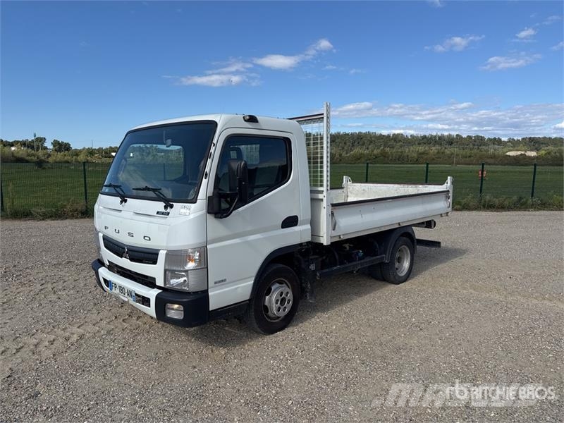 Fuso Canter 3C15 4x2 Camion Benne Dump Truck Savivarčių priekabų vilkikai