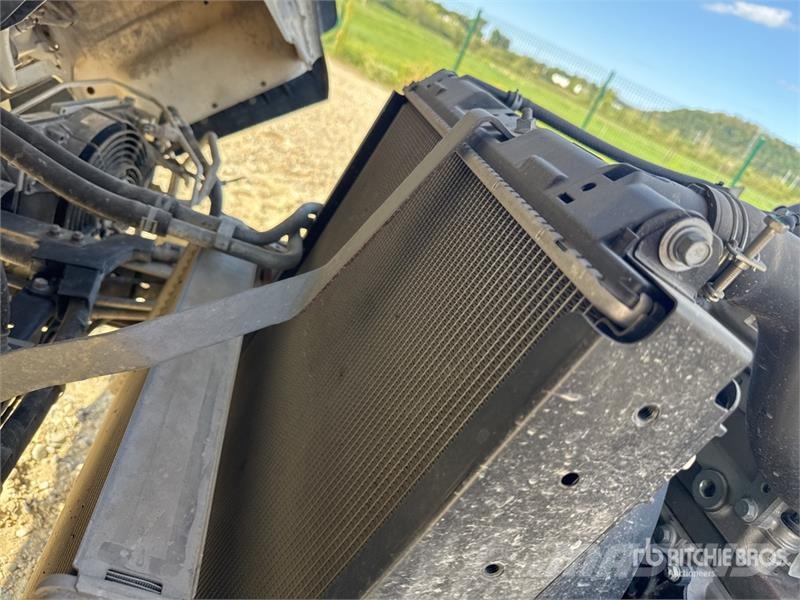 Fuso Canter 3C15 4x2 Camion Benne Dump Truck Savivarčių priekabų vilkikai