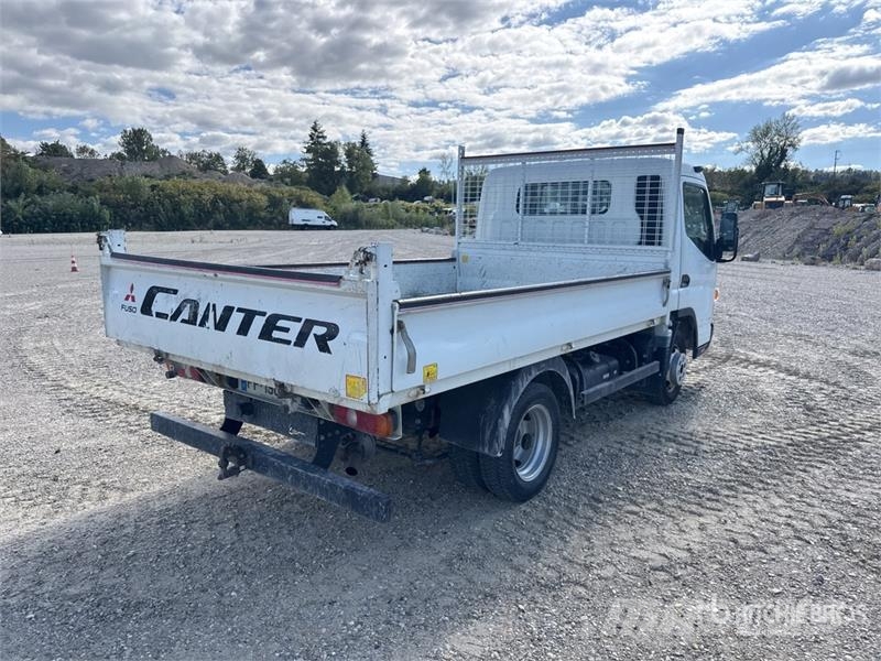 Fuso Canter 3C15 4x2 Camion Benne Dump Truck Savivarčių priekabų vilkikai