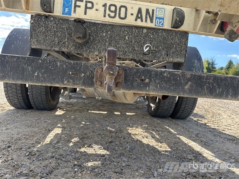 Fuso Canter 3C15 4x2 Camion Benne Dump Truck Savivarčių priekabų vilkikai