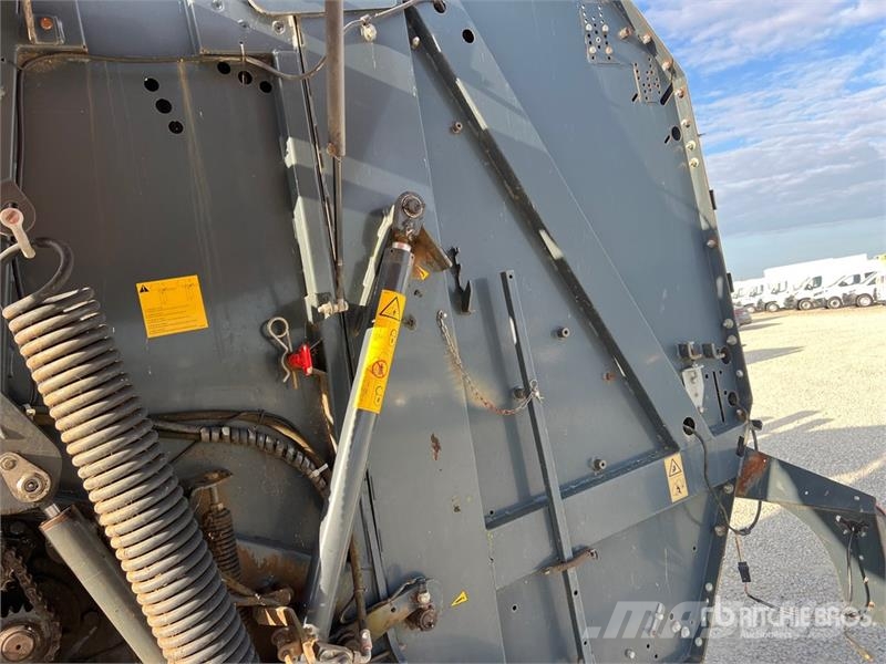 Gallignani Farmer GA V6 Round Baler Rituļu preses