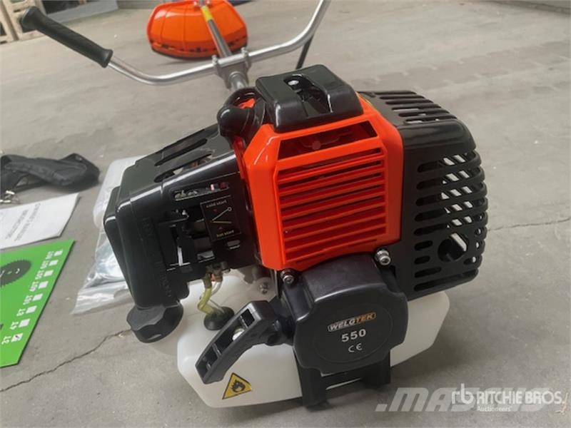 Garden Kit Brush Cutter + Chain Saw CT2102520 ماكينات زراعية - غير ذلك
