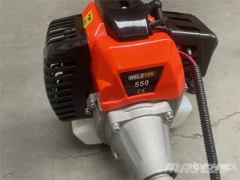 Garden Kit Brush Cutter + Chain Saw CT2102520 ماكينات زراعية - غير ذلك