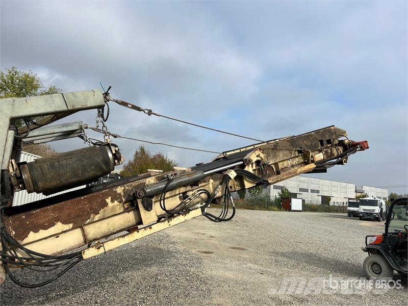 Gasparin Vulcano F800 Tracked Crushing Plant Pièces détachées pour matériel de recyclage et concasseur
