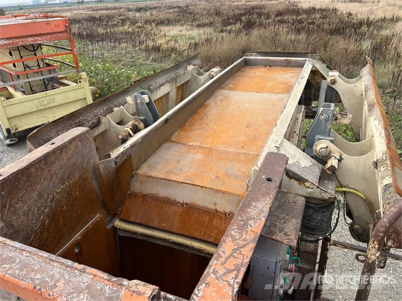 Gasparin Vulcano F800 Tracked Crushing Plant Pièces détachées pour matériel de recyclage et concasseur