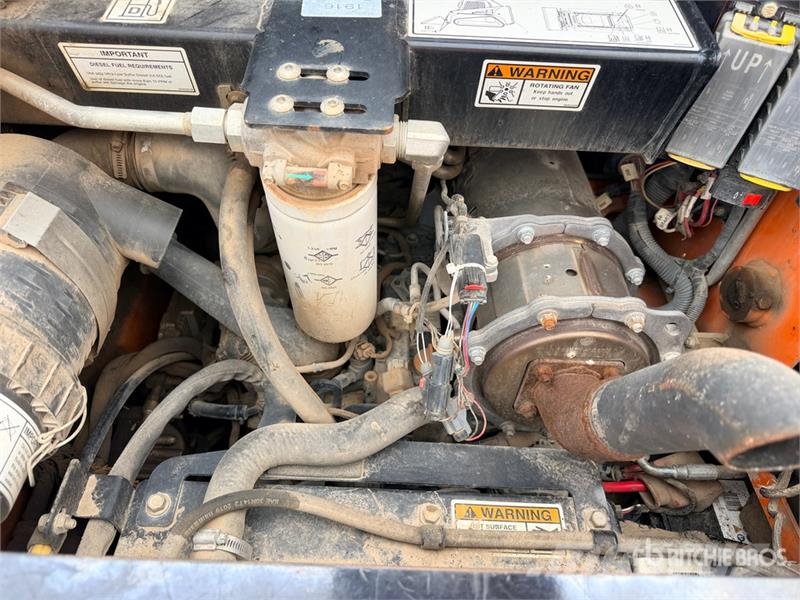 Gehl RT105 Chargeuse Compacte Sur Chenilles Compact Tra Skid steer mini utovarivači
