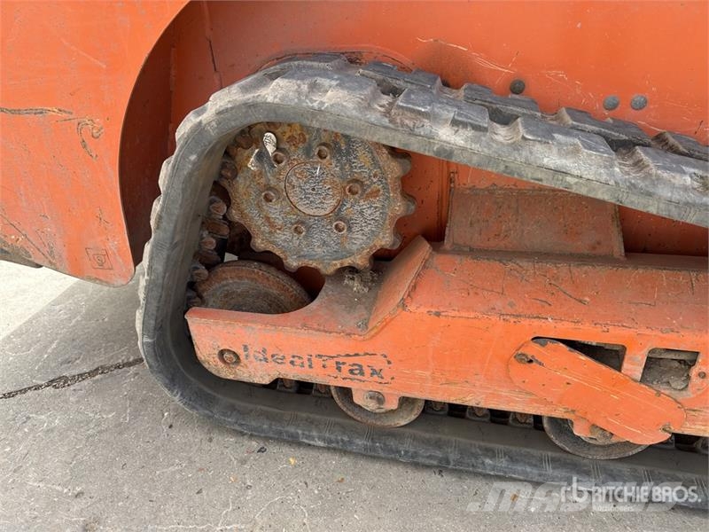 Gehl RT105 Chargeuse Compacte Sur Chenilles Compact Tra Skid steer mini utovarivači