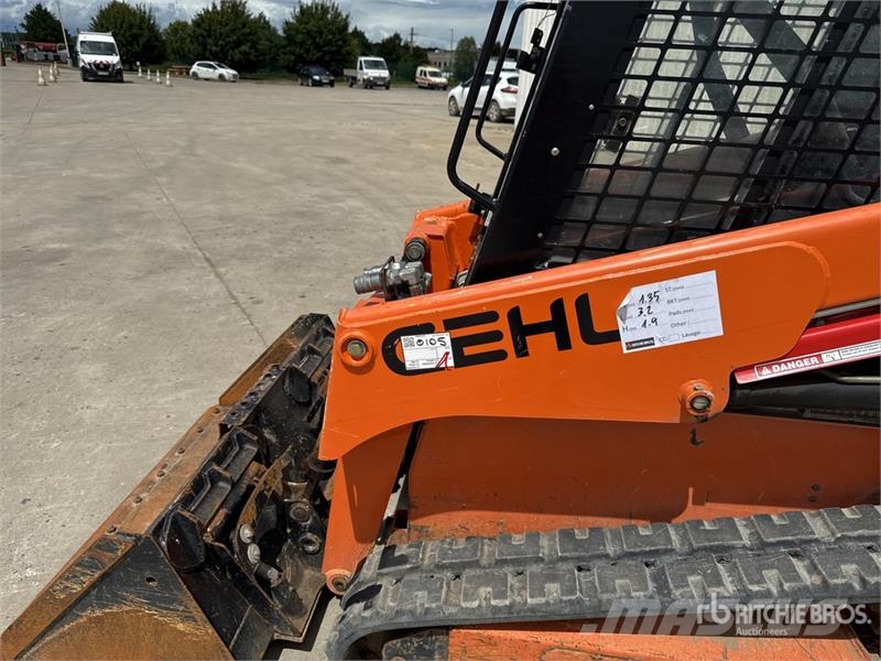 Gehl RT105 Chargeuse Compacte Sur Chenilles Compact Tra Skid steer mini utovarivači