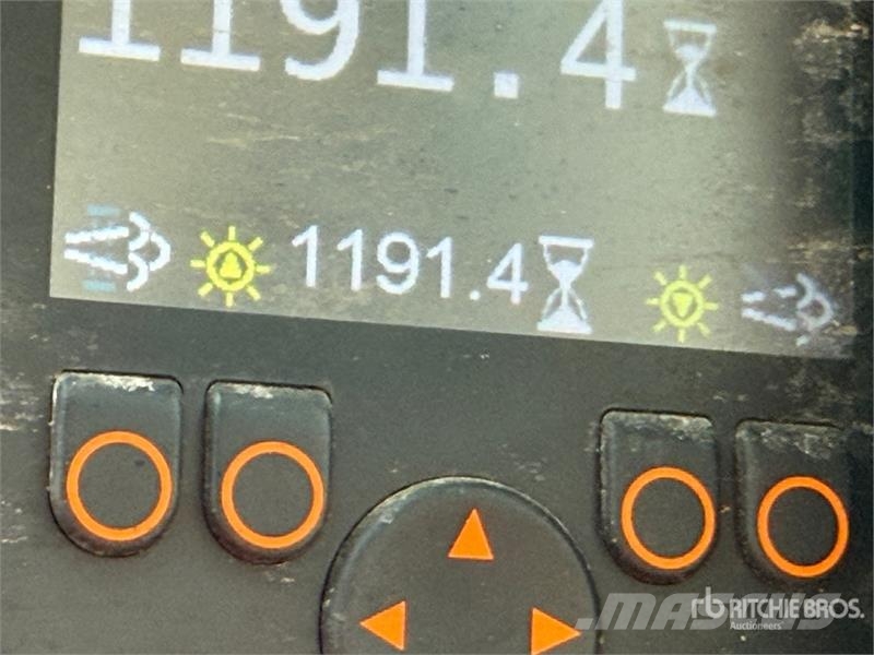 Gehl RT105 Chargeuse Compacte Sur Chenilles Compact Tra Skid steer mini utovarivači