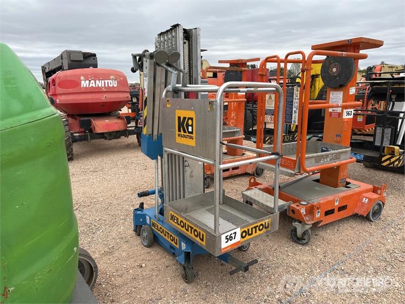 Genie AWP-30AC Nacelle A Mat Droit Vertical Vertical Mas Sollevatori verticali