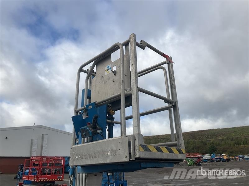 Genie GR-20 Vertical Mast Lift رافعات السارية الرأسية
