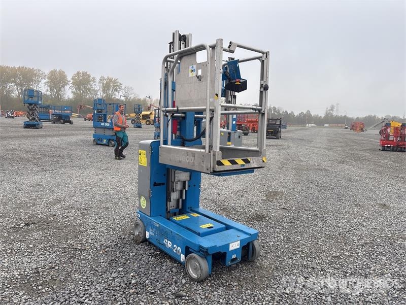 Genie GR-20 Vertical Mast Lift Vertikālie pacēlāji